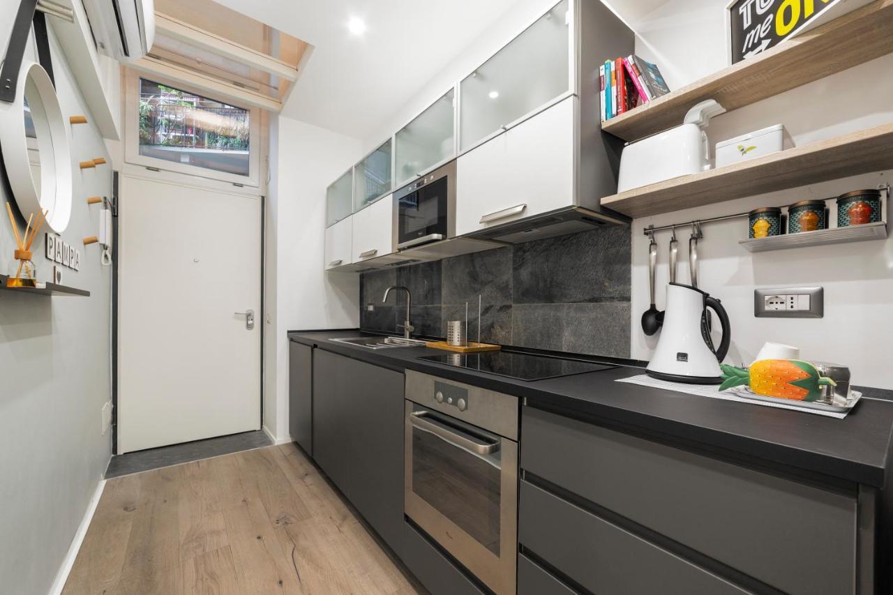 La Pampa New & Fully Refurbished Apt Apartment Милано Екстериор снимка
